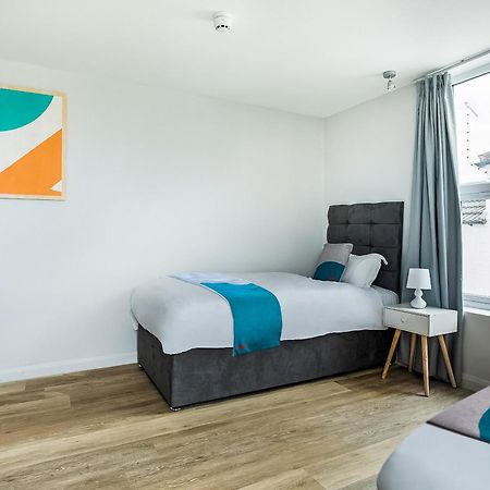 Oyo Studiotel Gy - Modern Hotel Apartments Great Yarmouth Bagian luar foto