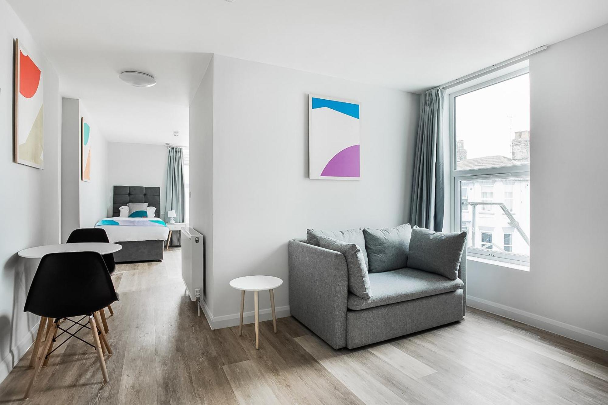 Oyo Studiotel Gy - Modern Hotel Apartments Great Yarmouth Bagian luar foto