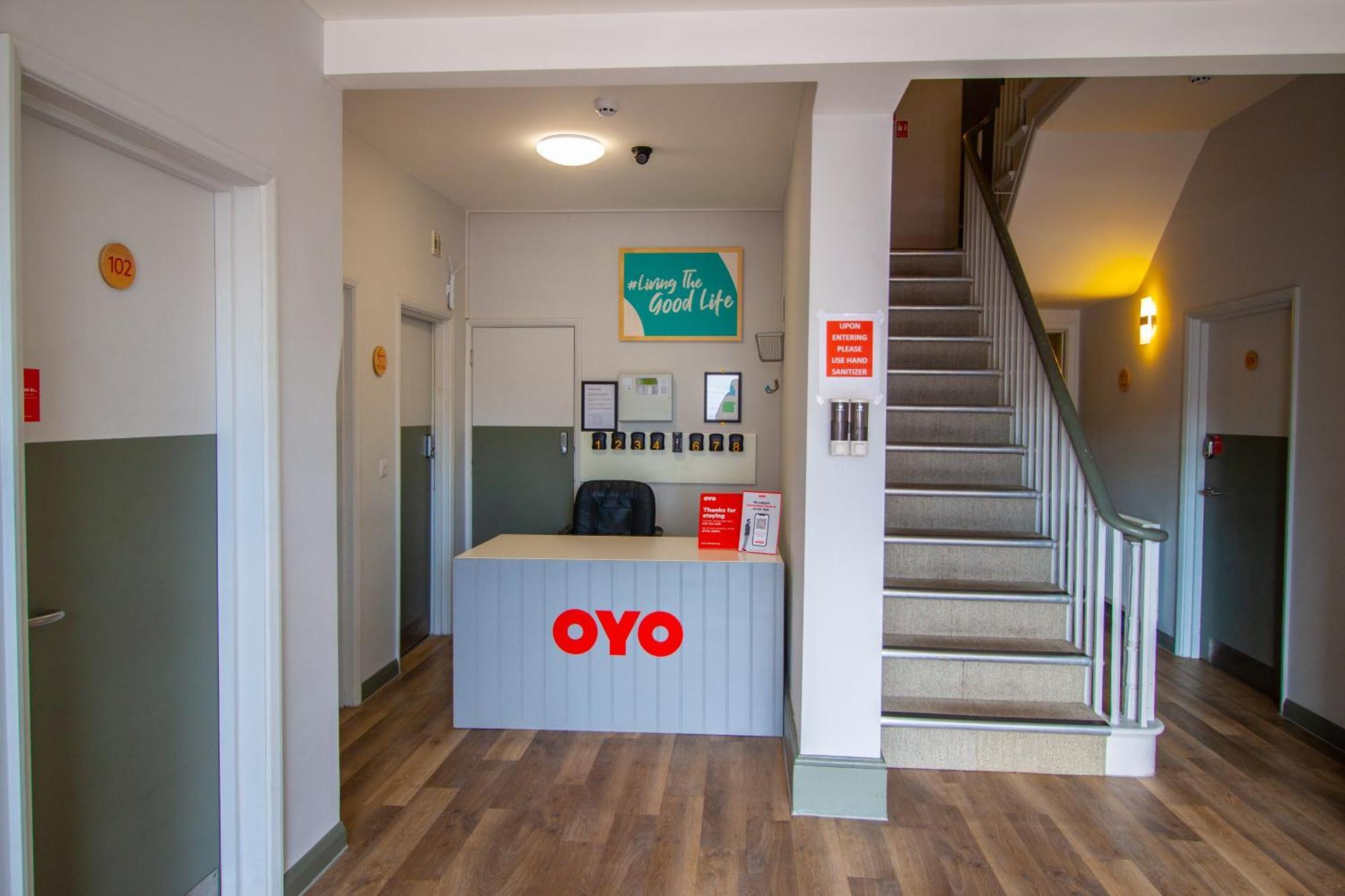Oyo Studiotel Gy - Modern Hotel Apartments Great Yarmouth Bagian luar foto
