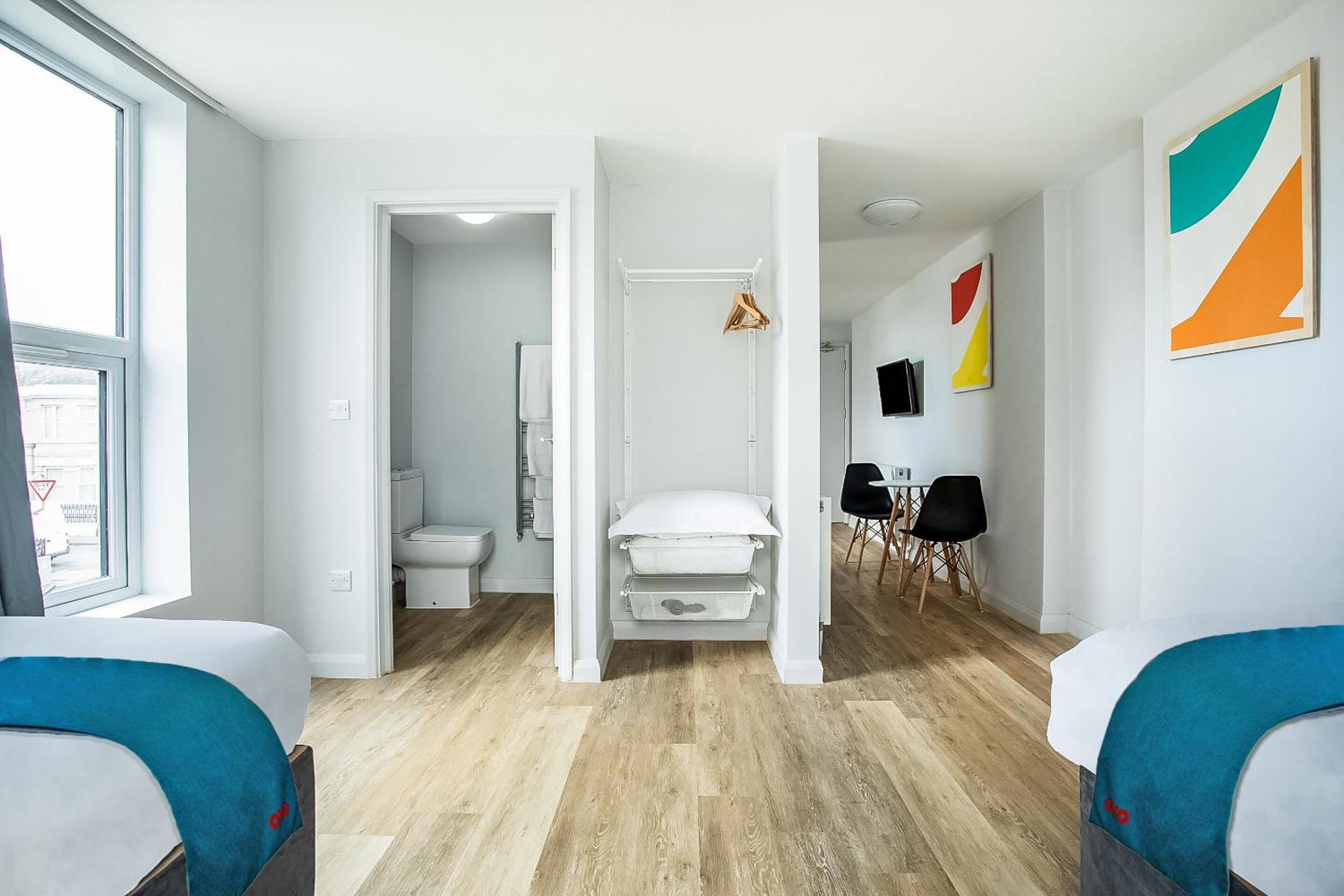 Oyo Studiotel Gy - Modern Hotel Apartments Great Yarmouth Bagian luar foto