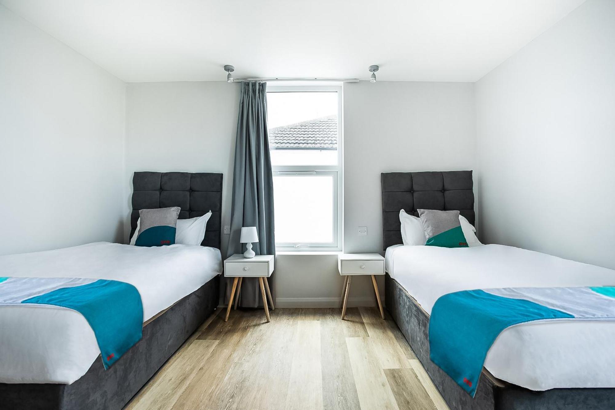 Oyo Studiotel Gy - Modern Hotel Apartments Great Yarmouth Bagian luar foto